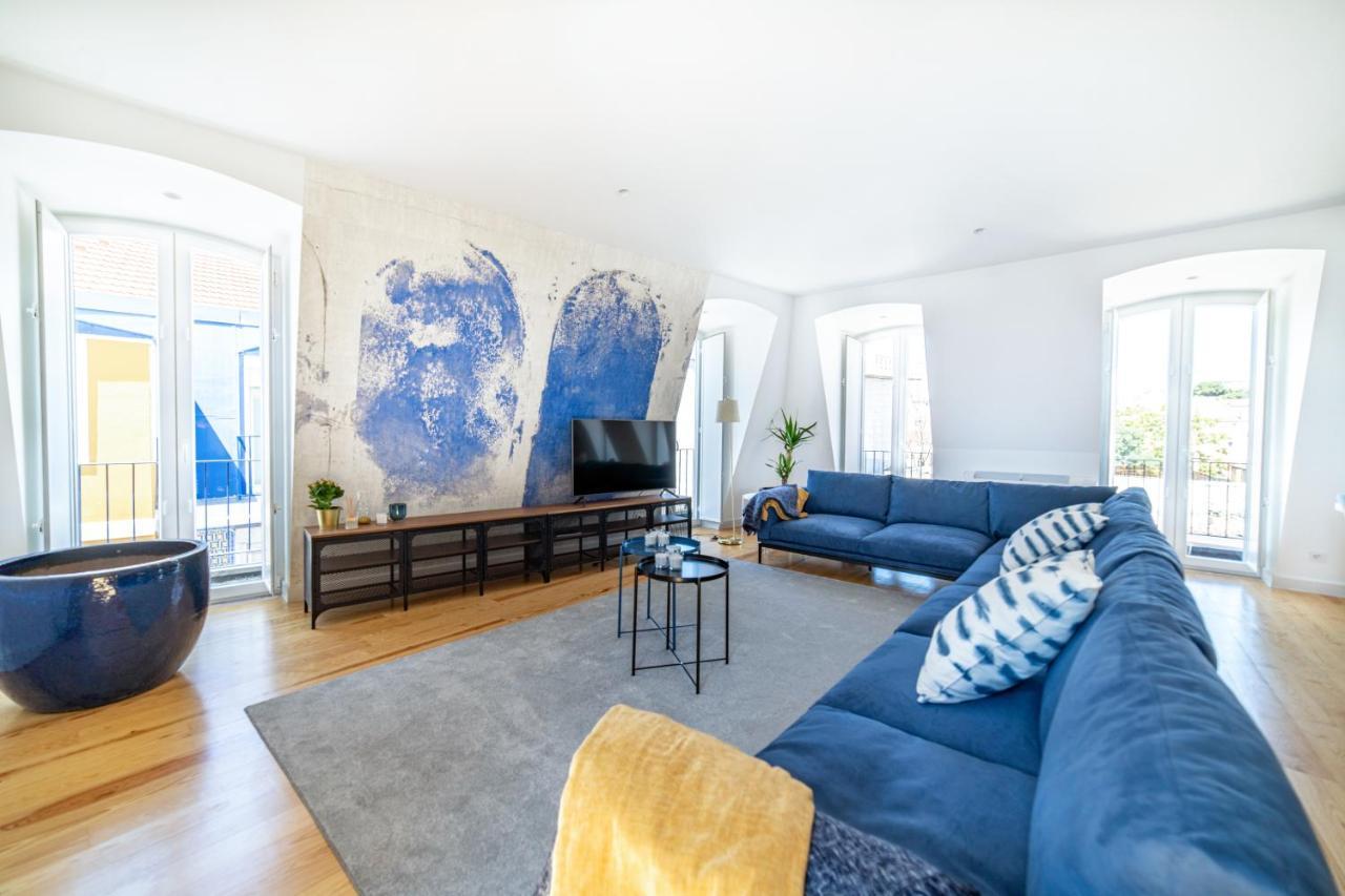 Blue By The River 4 - Unique Penthouse Duplex With A View Лиссабон Экстерьер фото